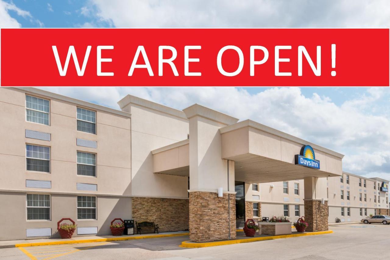 Days Inn By Wyndham Gillette Exteriör bild